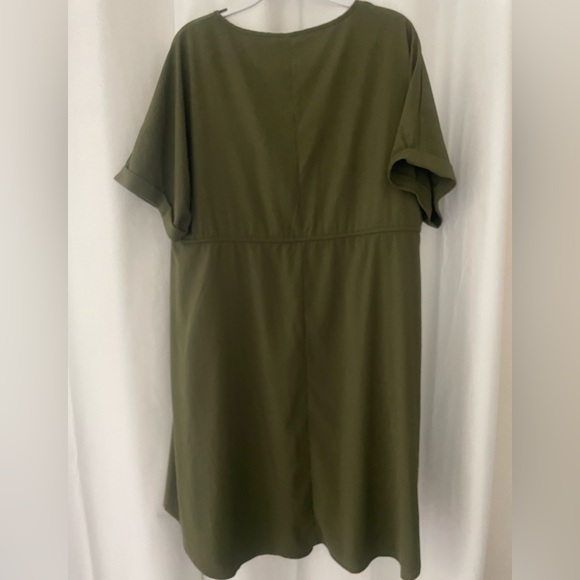 Plus size dress 18-20, Olive Midi Dress with Gold Accents - Picture 6 of 7